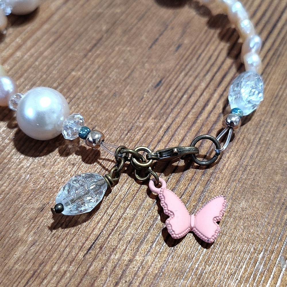 Butterfly and Freshwater Pearl Beaded Ladies Bracelet, Ladies Pearl Bracelet - Picture 5 of 7